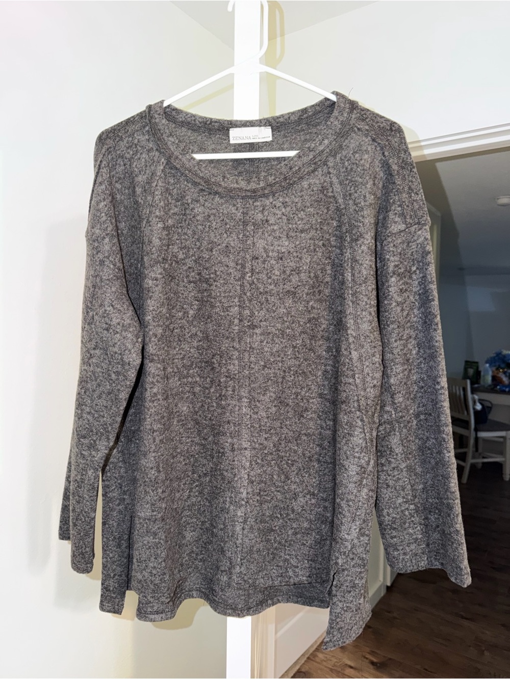 Zenana Outfitters Black Heather Cozy Soft Knit Sweatshirt NWOT